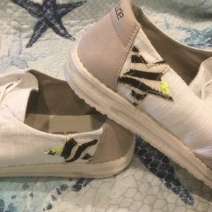 Women hey dude shoes